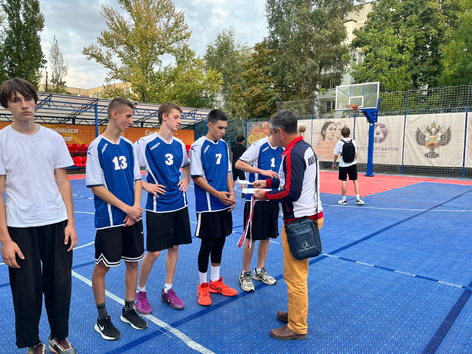 Турнир по баскетболу